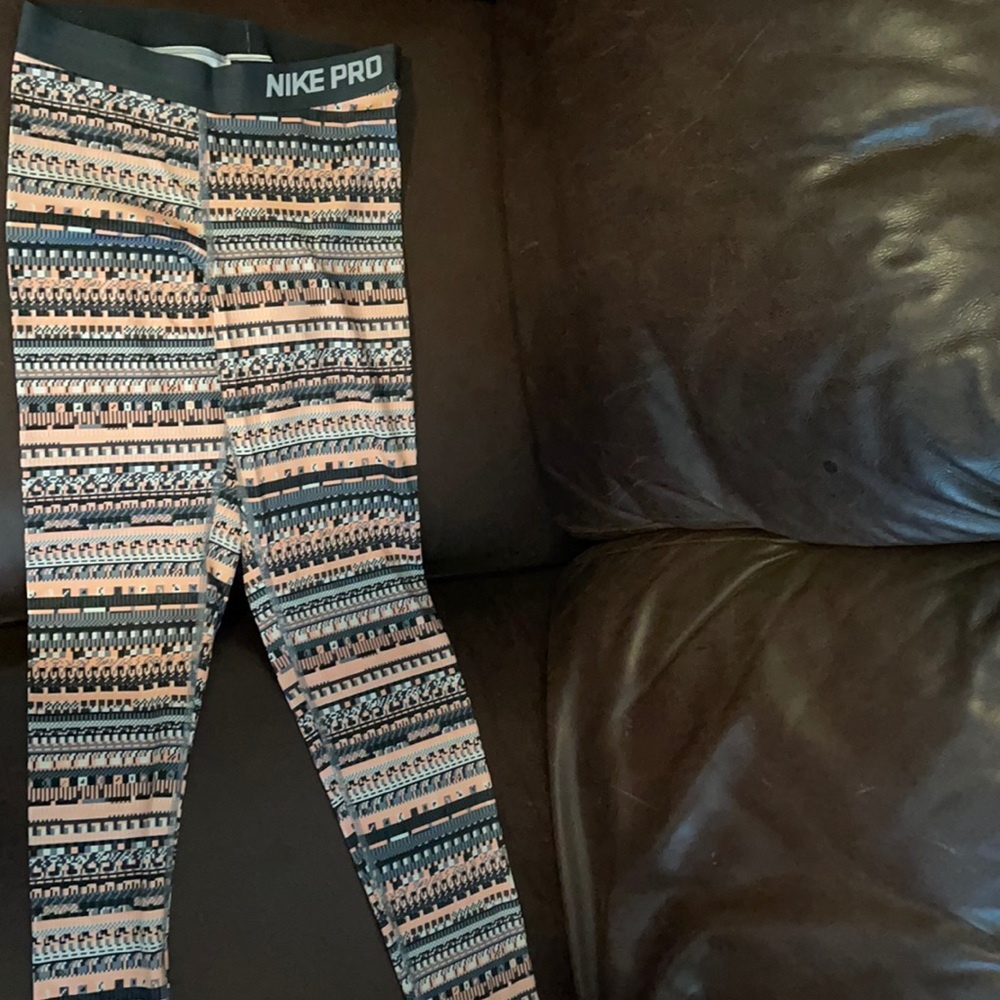 Nike Pro Dri-fit leggings